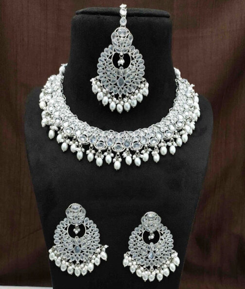 Elegant Maroon Necklace & Earrings Set – Sophisticated Jewelry for Formal Occasions - Image 2